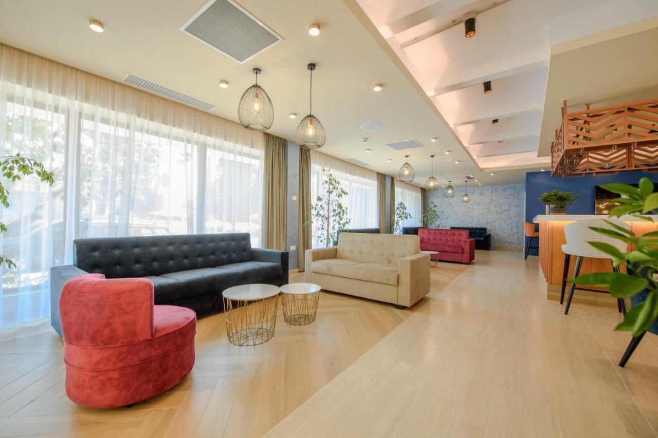 Hotel Piccadilly 马马亚 外观 照片